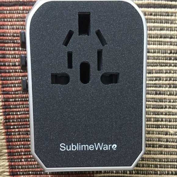 ⛔️SOLD⛔️ Universal Travel Adaptor 150+ Countries - Picture 6 of 13